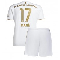 Bayern Munich Sadio Mane #17 Udebanesæt Børn 2022-23 Kortærmet (+ Korte bukser)